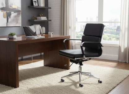 Avanti Medium Leather Chair