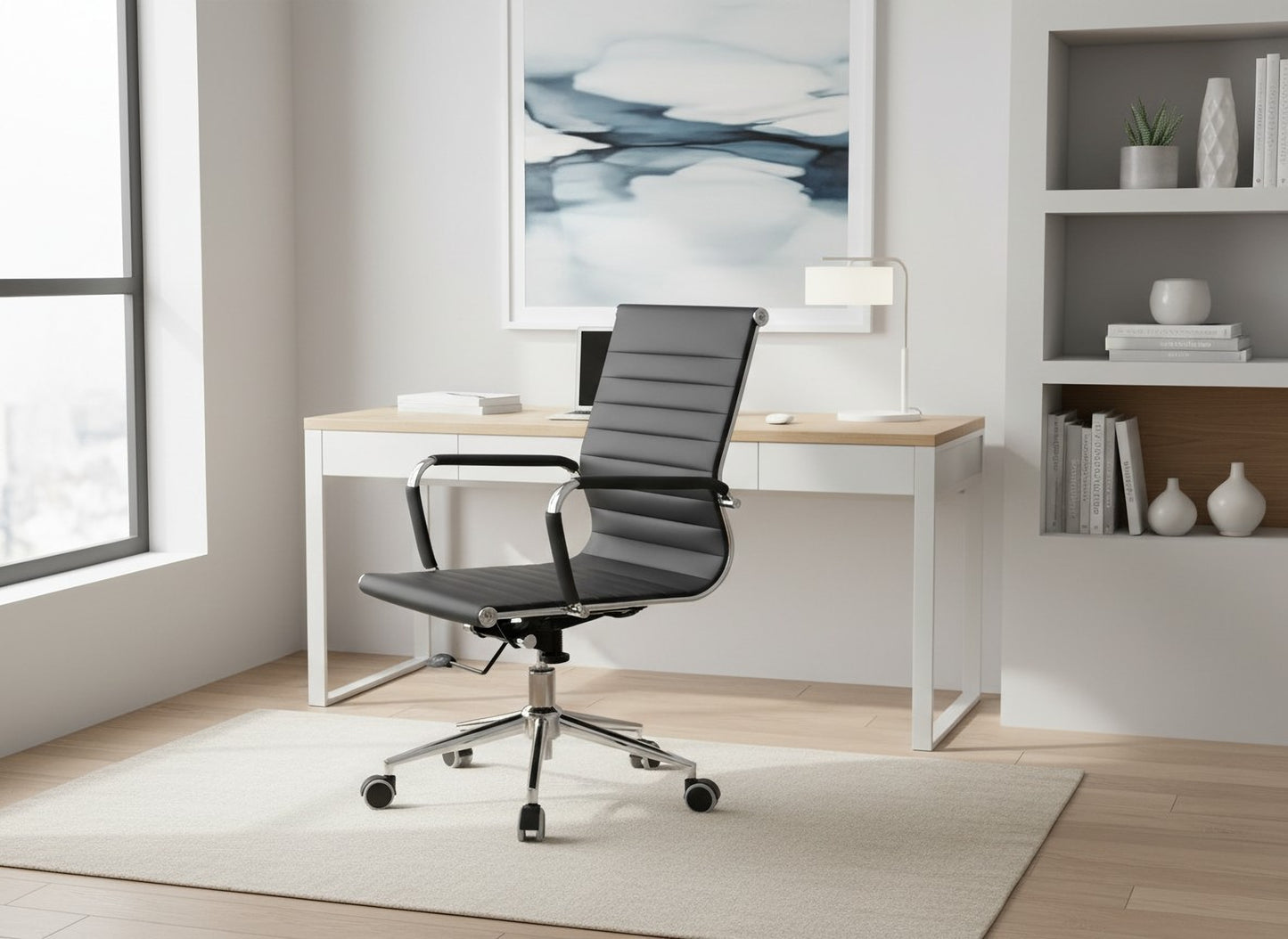 Aura Medium Leather Chair