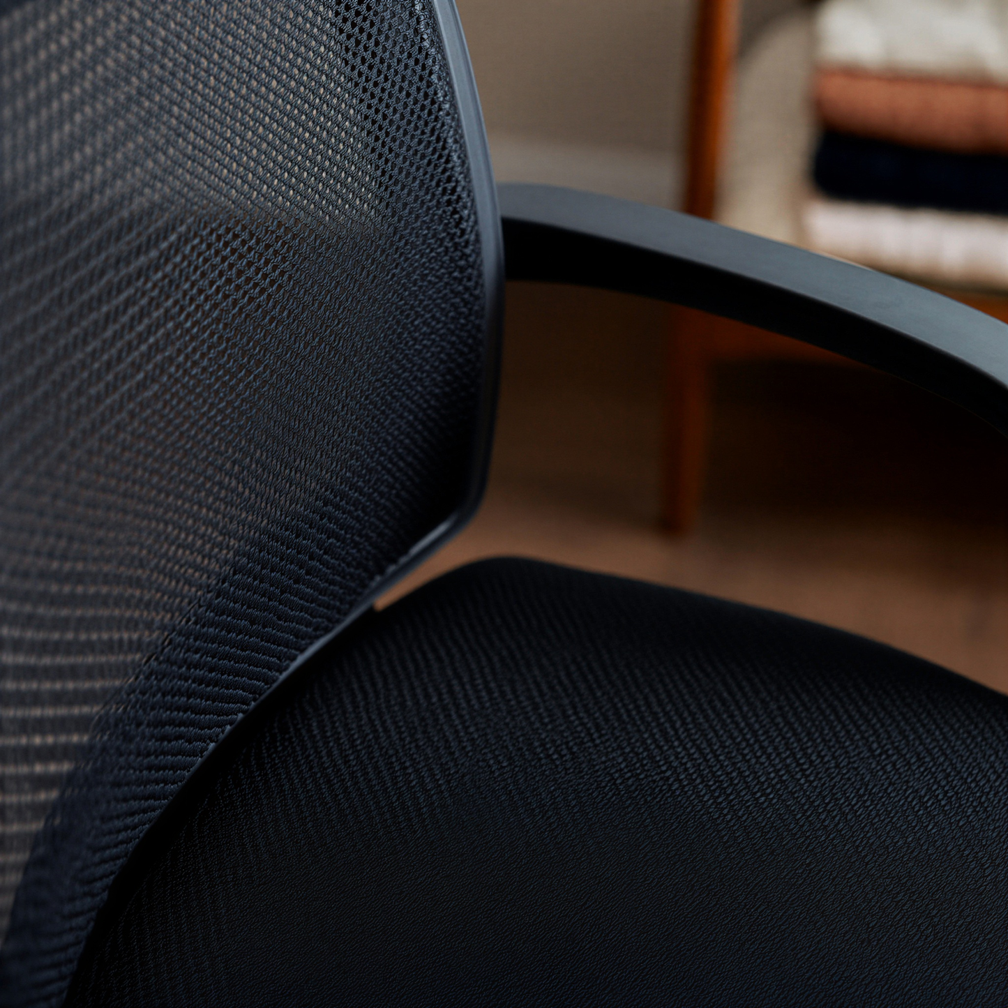 Beta Mesh Chair