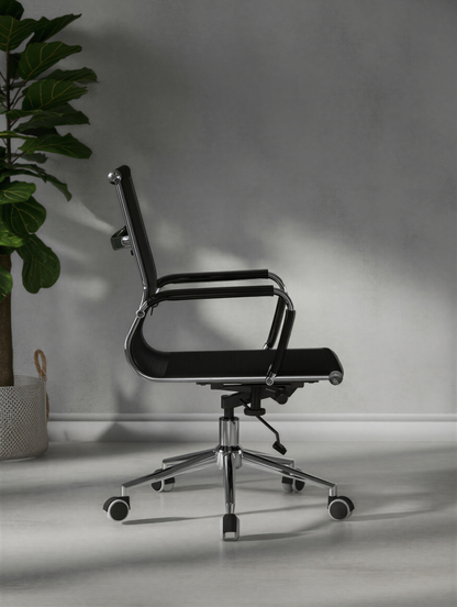 Aura Medium Mesh Chair