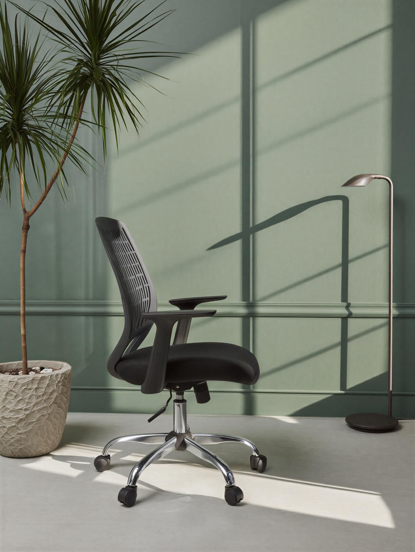 Ultra Designer Chair