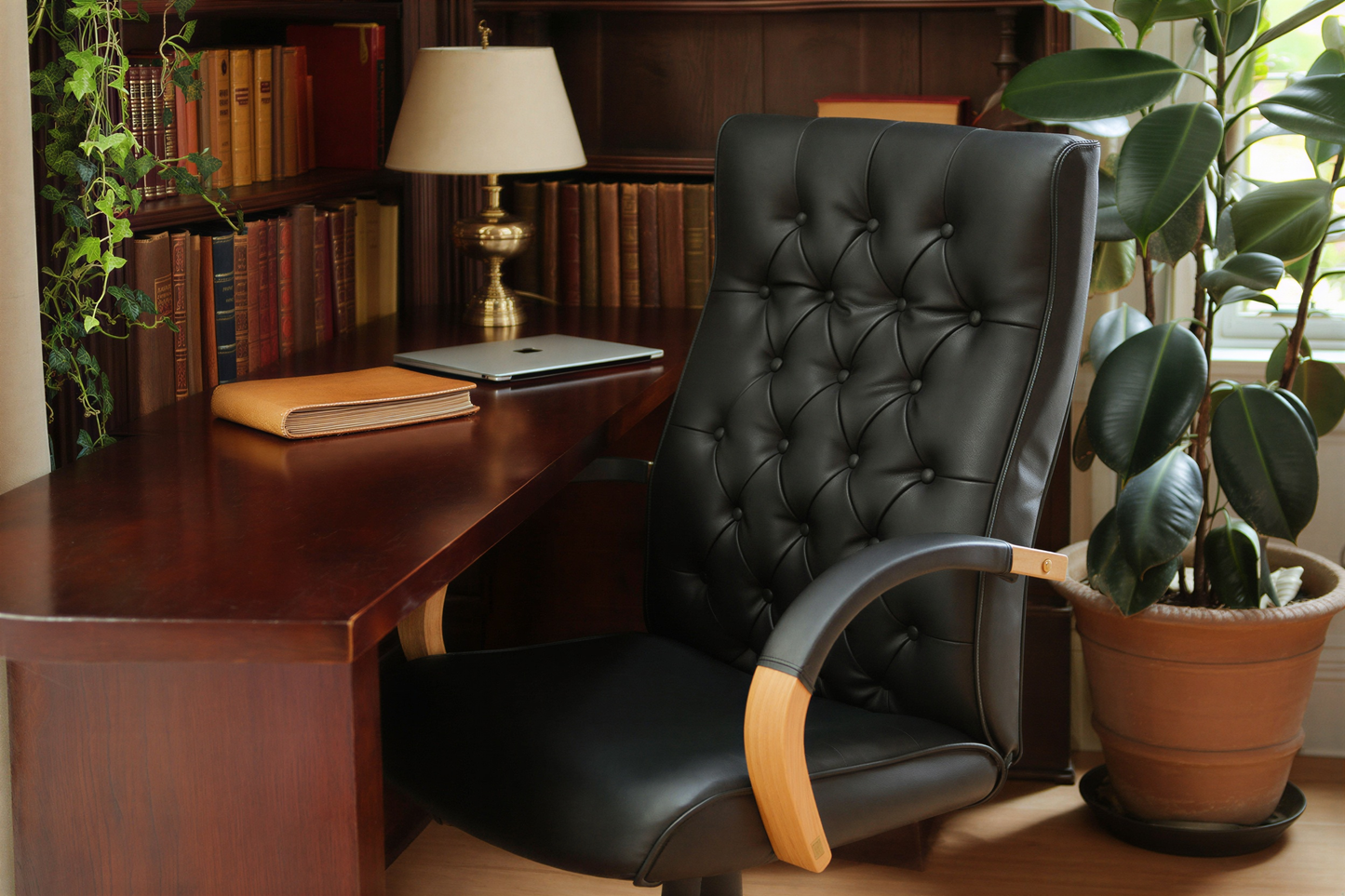Warwick Executive Chair