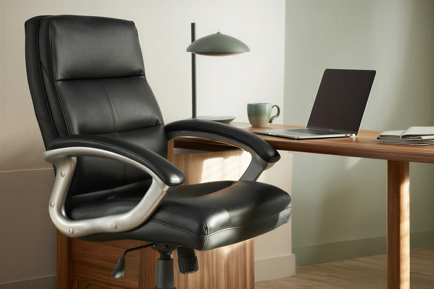 Greenwich Leather Chair