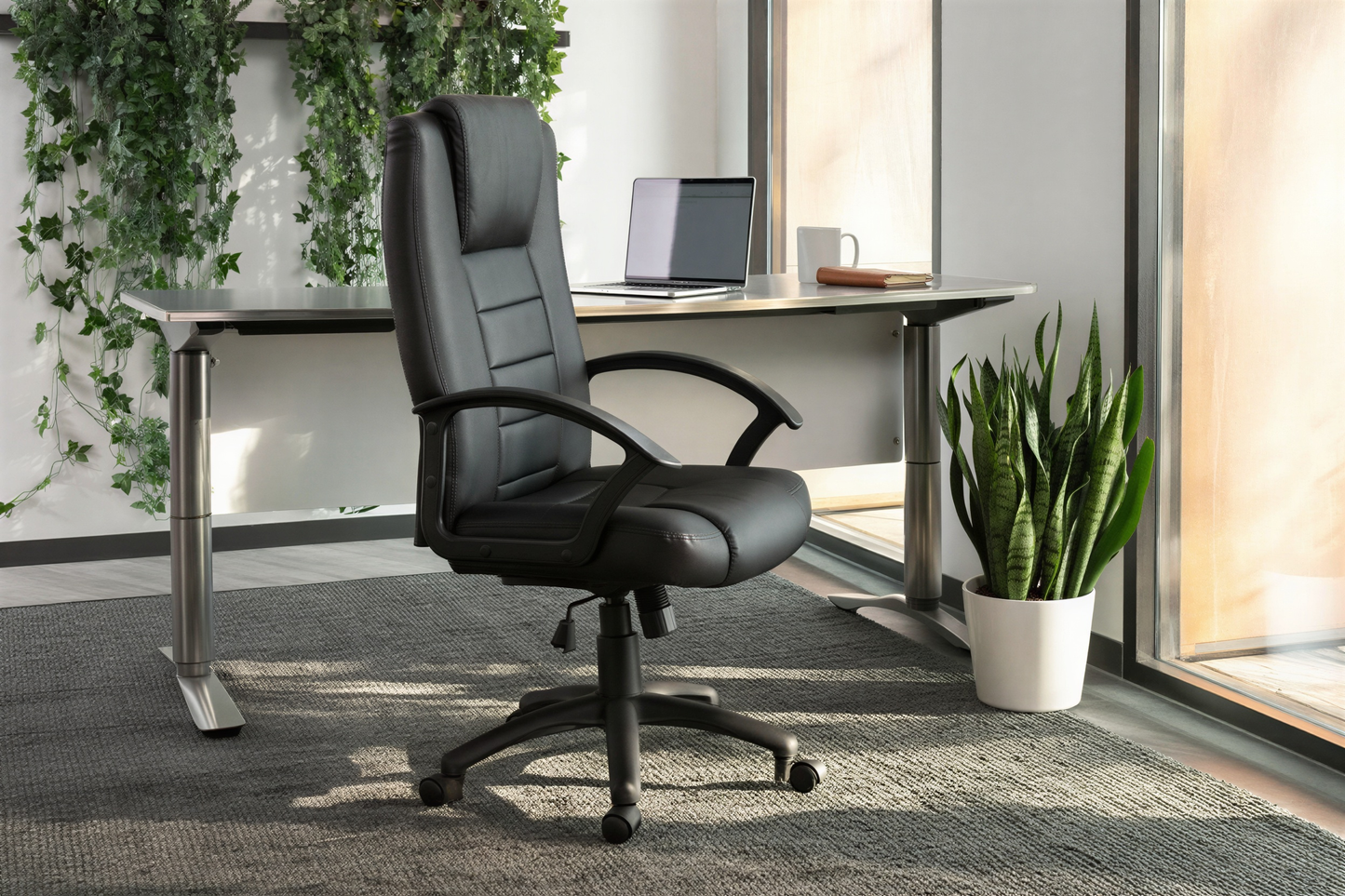 Leader Executive Chair