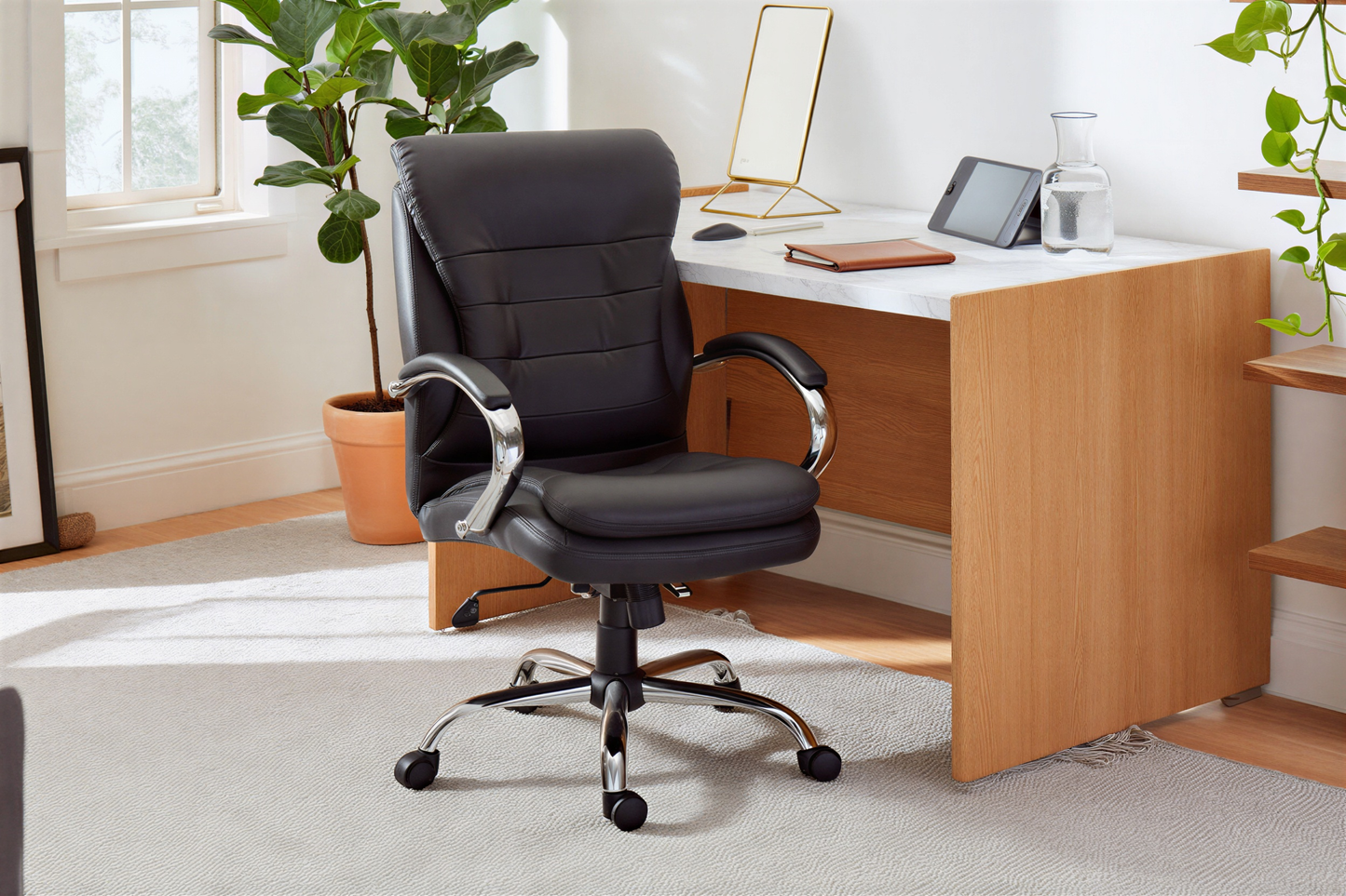 Goliath Light Executive Chair