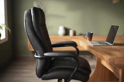 Goliath Executive Chair